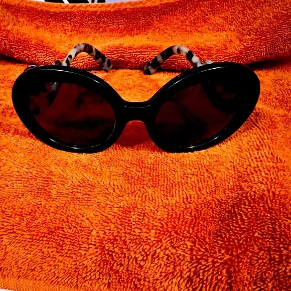 Gently used Prada Sunglasses Prada Sunglasses Gently Used main image 3